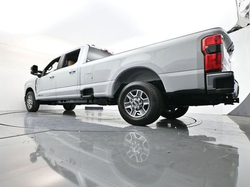 New 2026 Ford F250 Lariat image 30