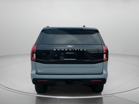 New 2026 Ford Expedition Max Active RWD image 27