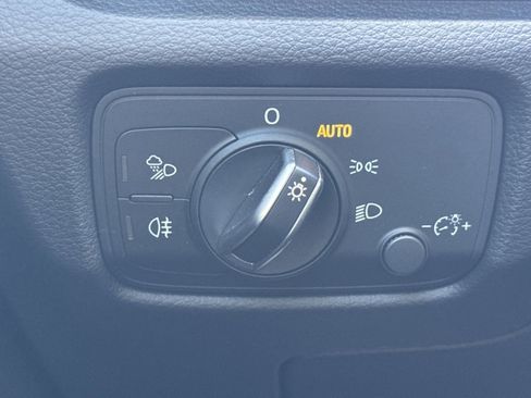 Used 2020 Audi A3 2.0T Premium Plus image 21