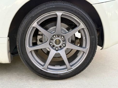 Used 2006 Nissan 350Z Enthusiast image 12