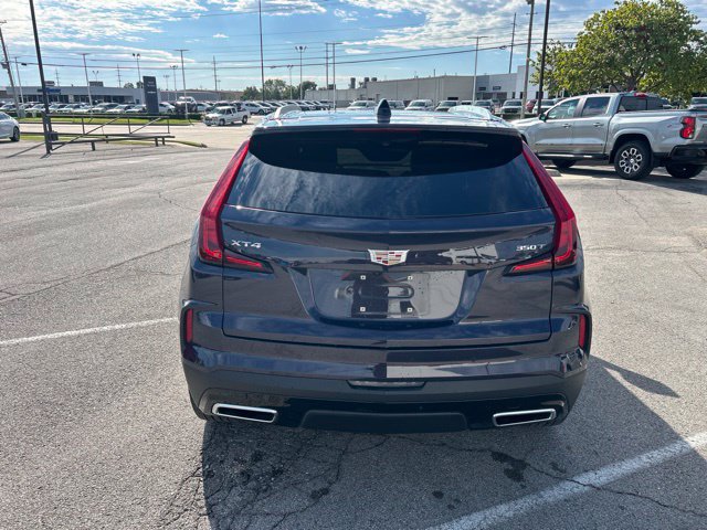 Used 2024 Cadillac XT4 Premium Luxury FWD image 7