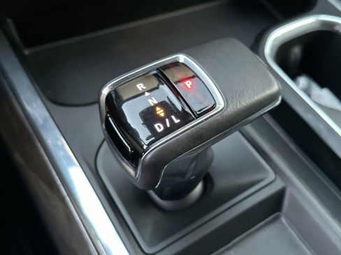 Used 2022 Chevrolet Silverado 1500 LTZ image 20