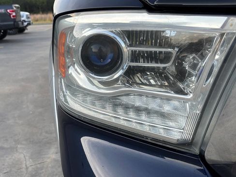 Used 2014 RAM 1500 Laramie w/ Convenience Group image 21