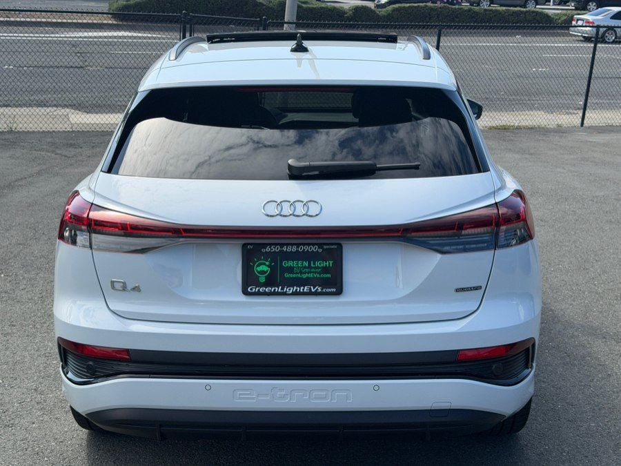 Used 2024 Audi Q4 e-tron Premium Plus w/ Premium Plus AWD/4WD image 6