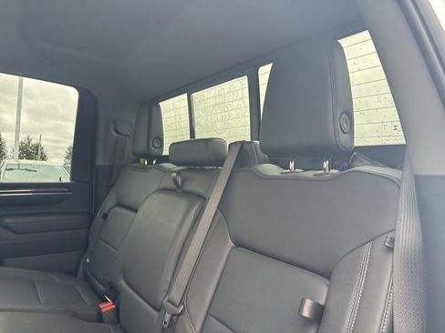 Used 2024 Chevrolet Silverado 2500 LTZ w/ LTZ Convenience Package image 18