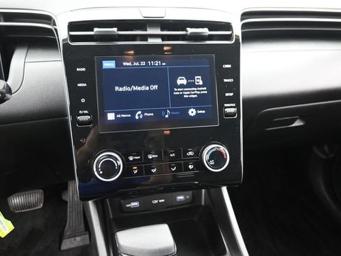 Used 2024 Hyundai Tucson SE AWD/4WD image 19