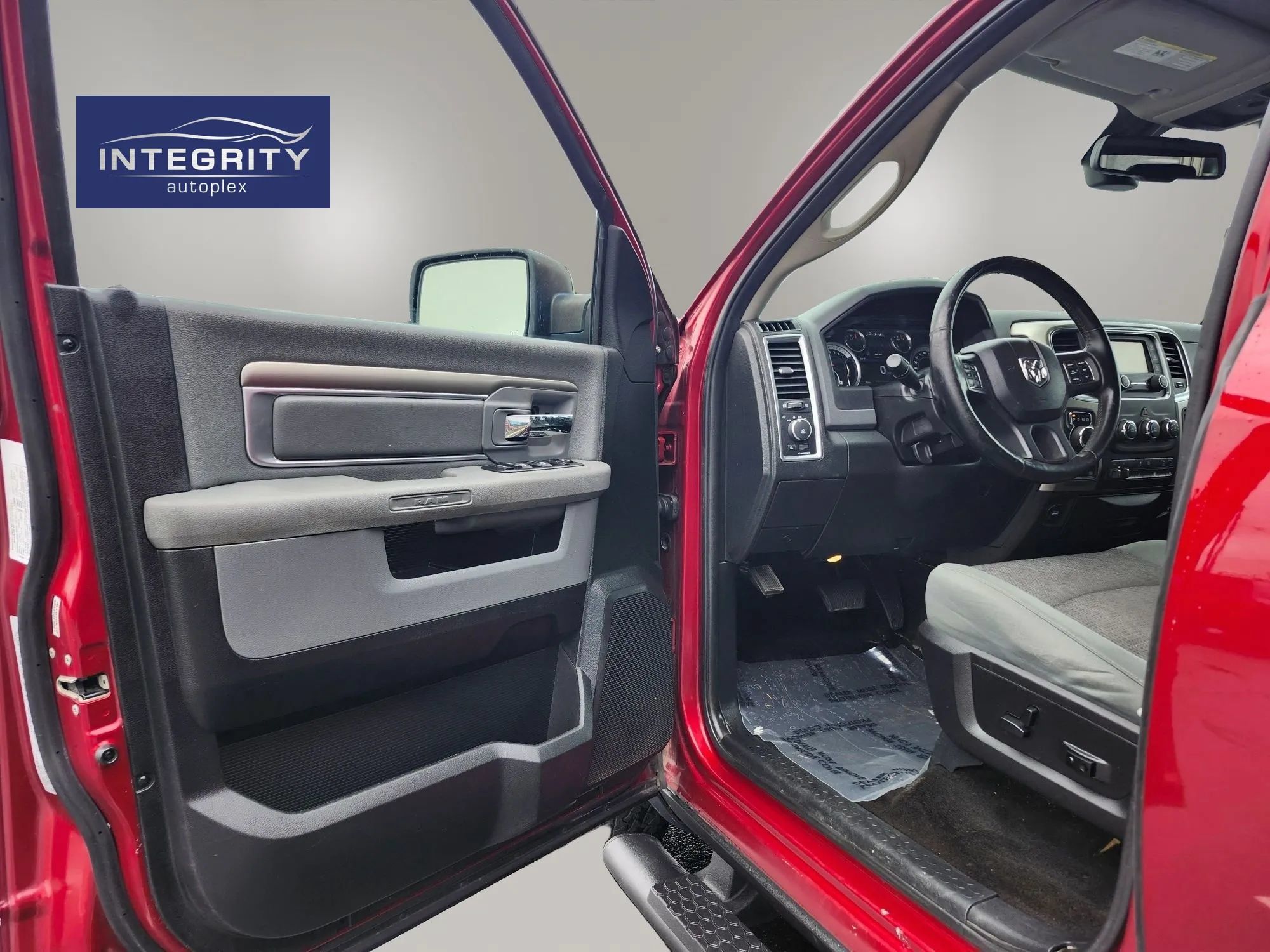 Used 2015 RAM 1500 Outdoorsman AWD/4WD image 9