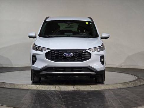 Used 2025 Ford Escape ST-Line Select image 3