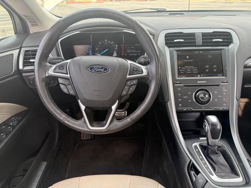 Used 2015 Ford Fusion Energi Titanium FWD image 16