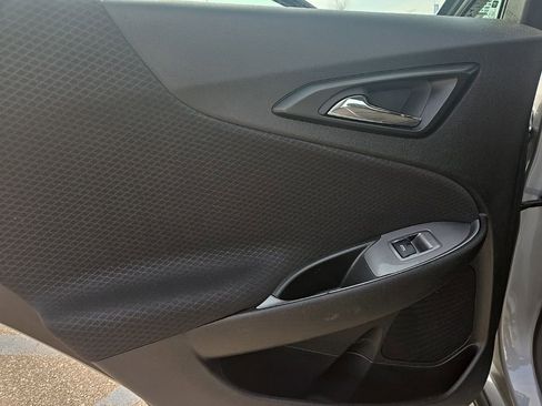 Used 2024 Chevrolet Malibu LT image 32