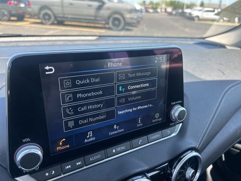 Used 2025 Nissan Sentra SV FWD image 11