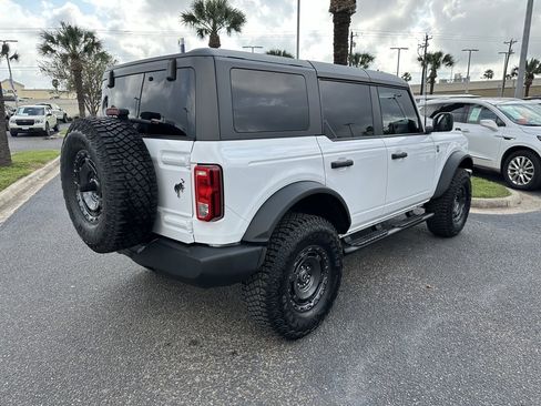 Used 2024 Ford Bronco Big Bend image 6