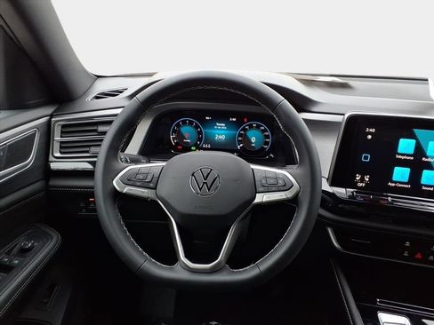 New 2026 Volkswagen Atlas Cross Sport SEL R-Line AWD/4WD image 11