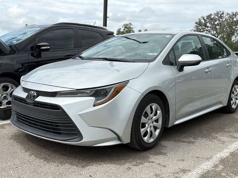 Certified 2024 Toyota Corolla LE image 18