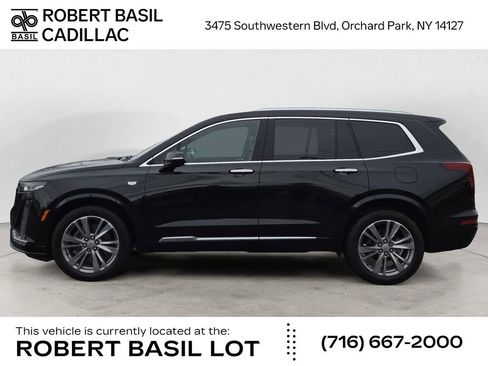 Certified 2024 Cadillac XT6 Premium Luxury image 2