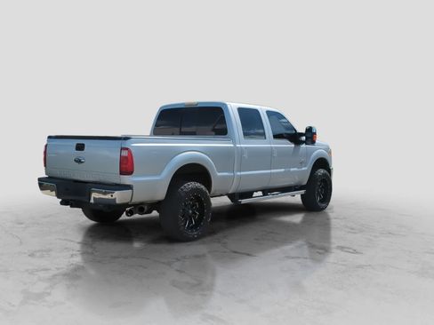 Used 2015 Ford F350 Lariat w/ Lariat Ultimate Package AWD/4WD image 8