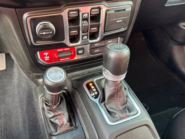 Used 2023 Jeep Wrangler Unlimited Rubicon 4xe AWD/4WD image 21
