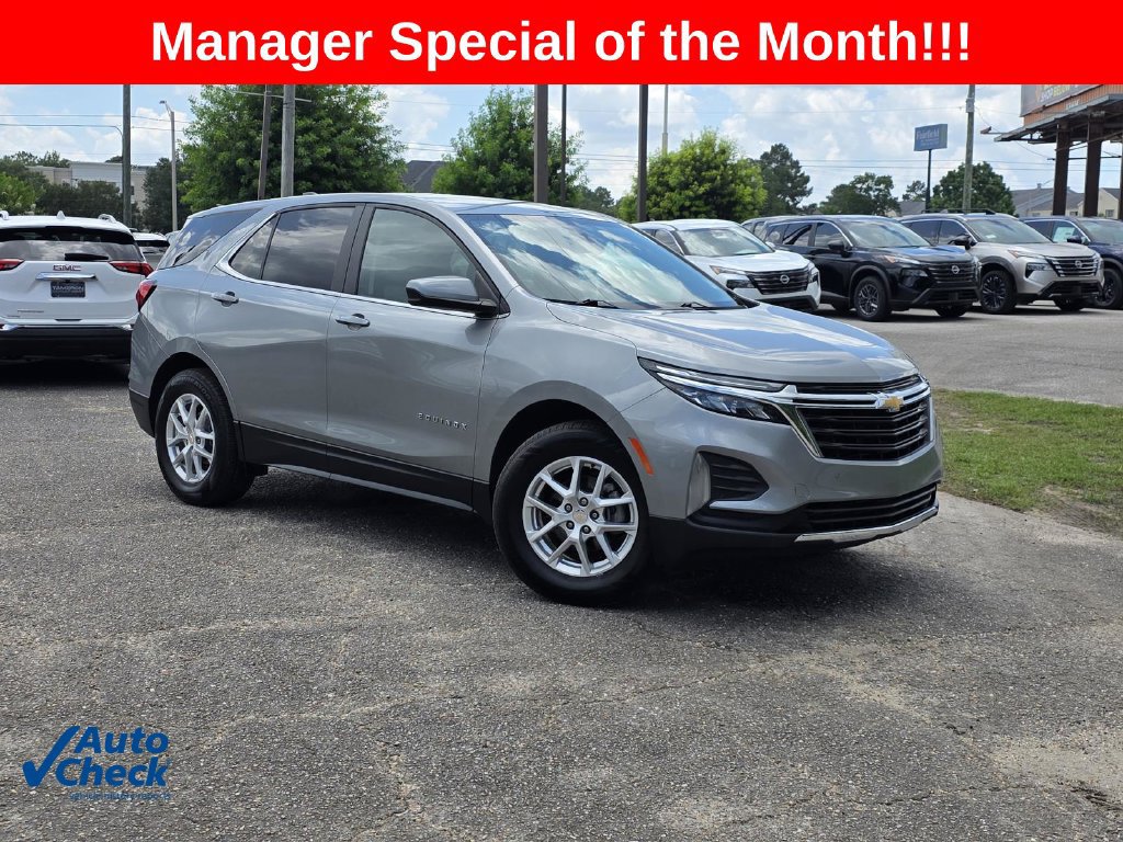 Used 2023 Chevrolet Equinox LT AWD/4WD image 2
