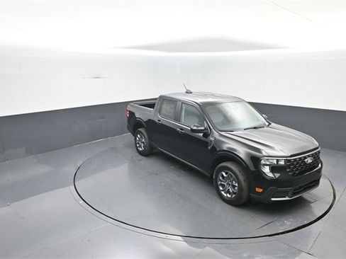 New 2026 Ford Maverick XLT w/ XLT Luxury Package image 16