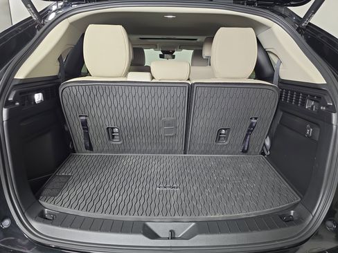 Certified 2024 MAZDA CX-90 Plug-In Hybrid w/ Preferred image 27