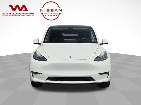 Used 2021 Tesla Model Y Long Range AWD/4WD image 2
