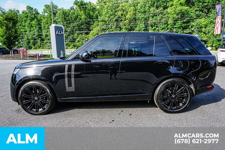 Used 2023 Land Rover Range Rover SE AWD/4WD image 6