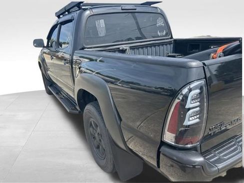 Used 2008 Toyota Tacoma PreRunner RWD image 9