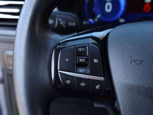 Used 2022 Ford Escape SEL w/ Technology Package image 23