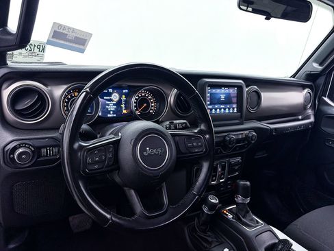 Used 2021 Jeep Wrangler Sport AWD/4WD image 20