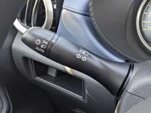 New 2025 Nissan Versa SV w/ Trunk Package image 23