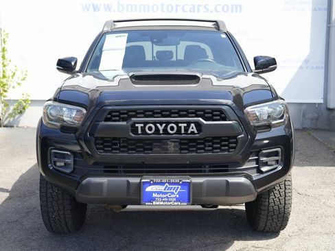 Used 2018 Toyota Tacoma TRD Pro image 5