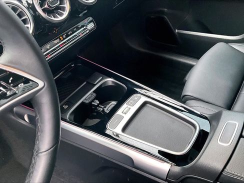 Certified 2026 Mercedes-Benz GLB 250 image 17