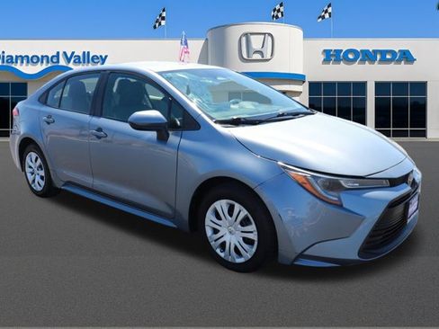 Used 2024 Toyota Corolla LE FWD image 1
