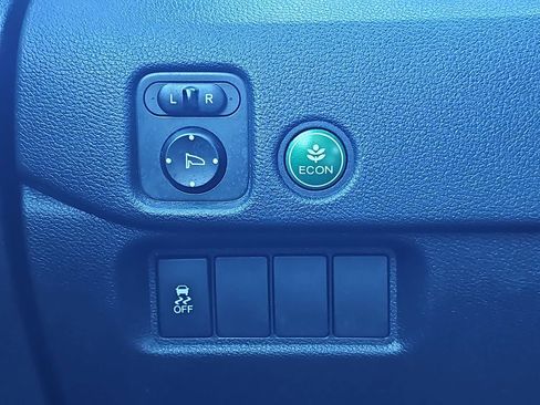 Used 2017 Honda Pilot EX-L image 32