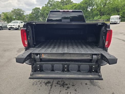 Used 2022 GMC Sierra 2500 Denali AWD/4WD image 12