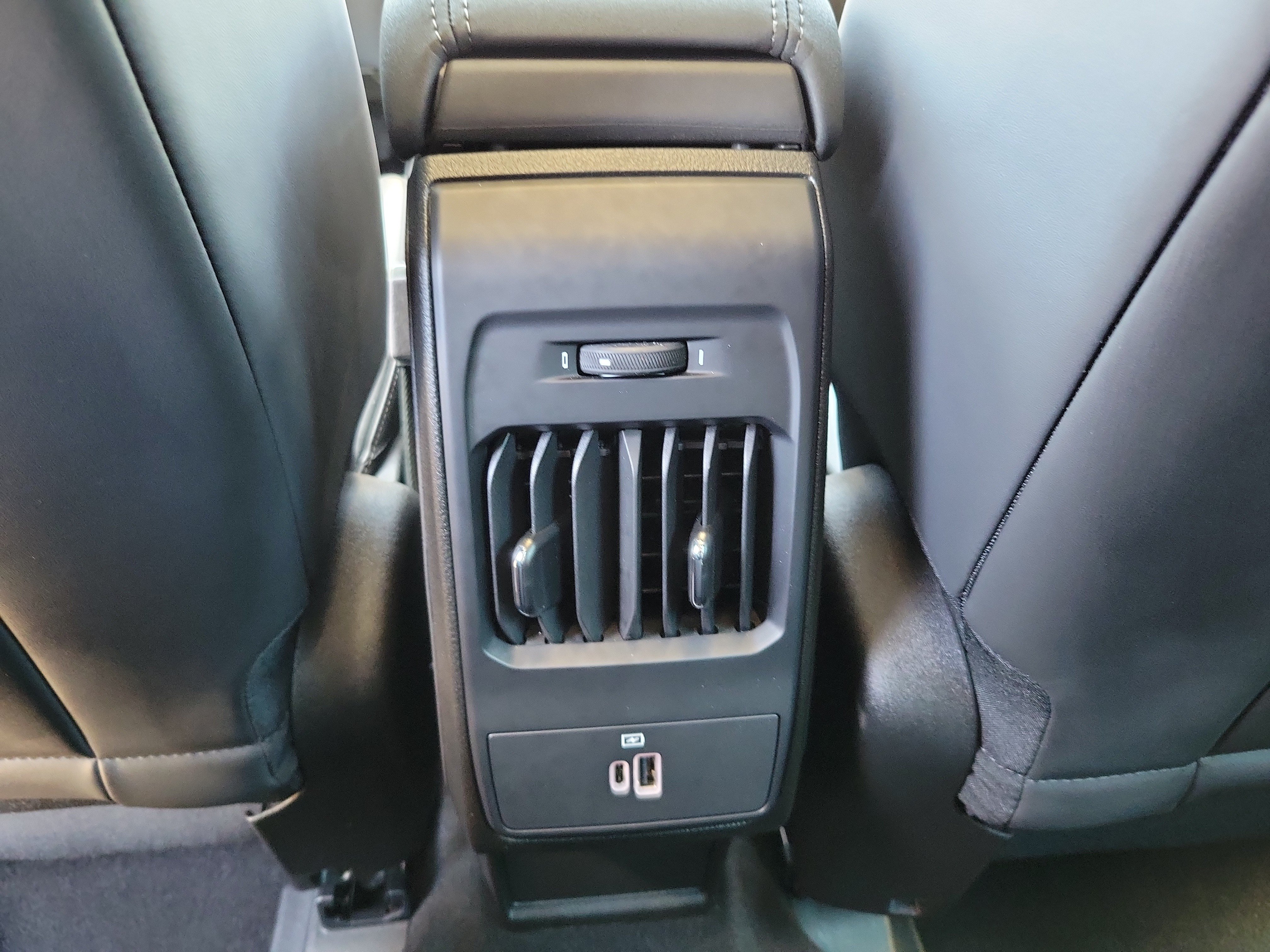 Used 2024 Alfa Romeo Tonale Ti AWD/4WD image 11