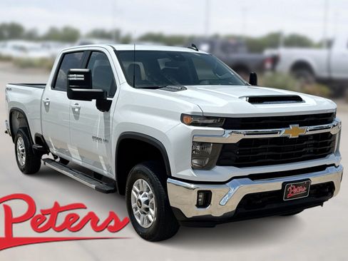 Used 2025 Chevrolet Silverado 2500 LT w/ Convenience Package AWD/4WD image 1