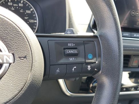 Used 2023 Nissan Rogue SV AWD/4WD image 24