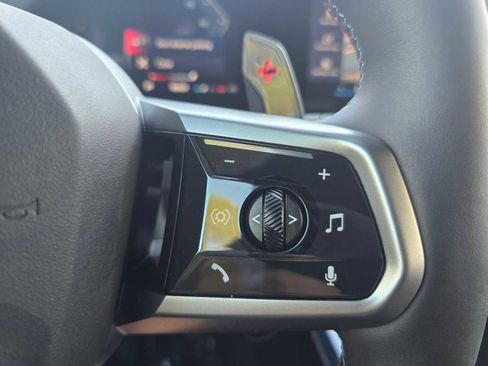 Used 2025 BMW X3 M50 image 32