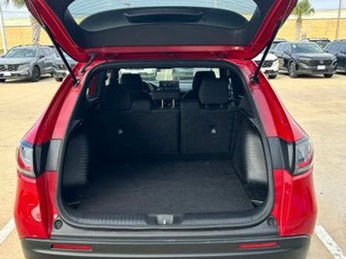 Certified 2023 Honda HR-V Sport image 6