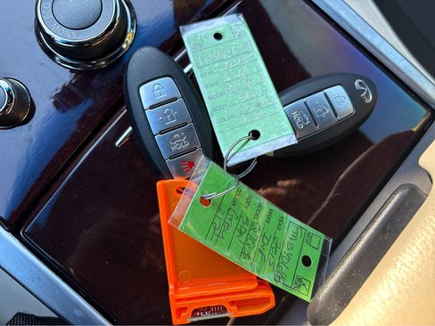 Used 2015 INFINITI Q70 3.7 w/ Sport Package image 33