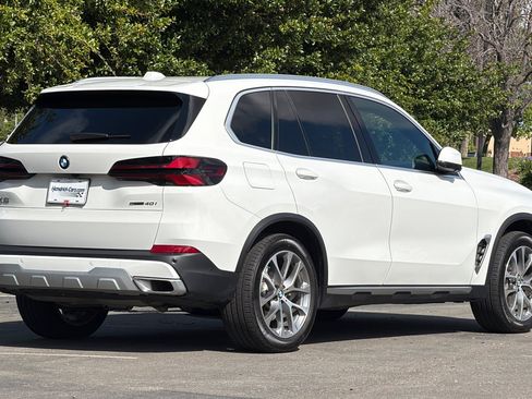 Used 2026 BMW X5 sDrive40i w/ Premium Package RWD image 5