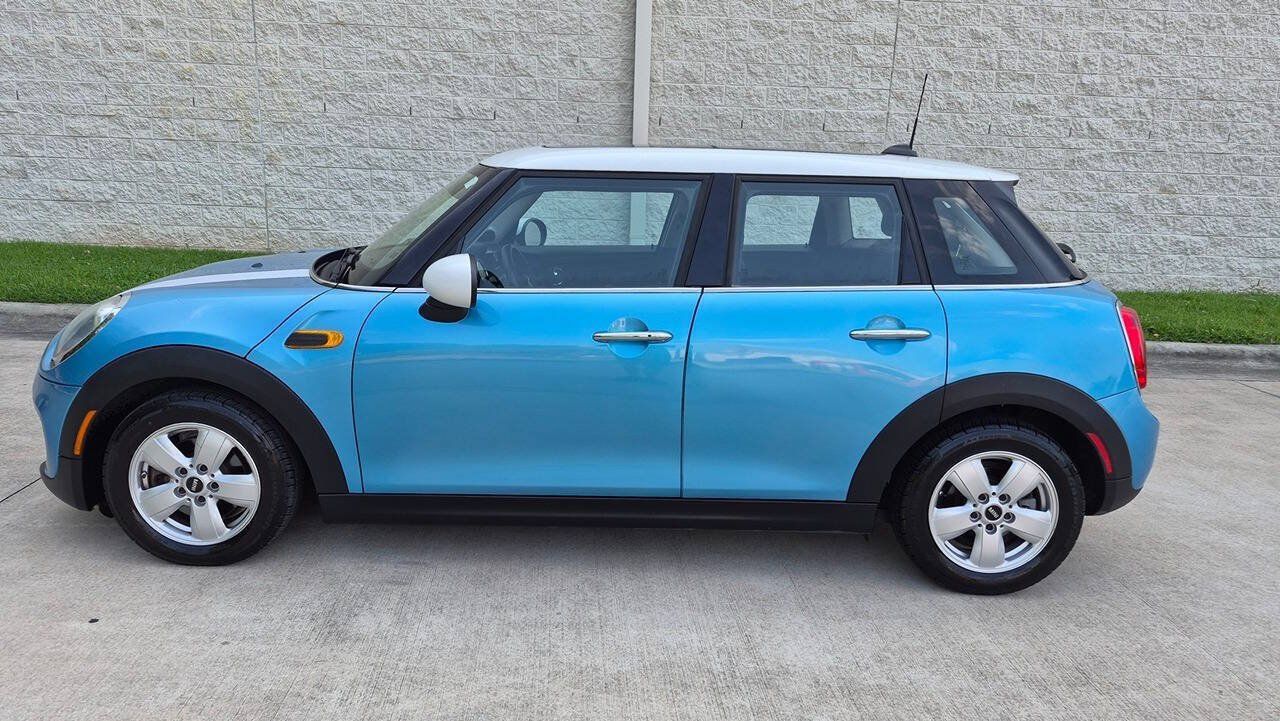 Used 2015 MINI Cooper 4-Door Hardtop FWD image 5