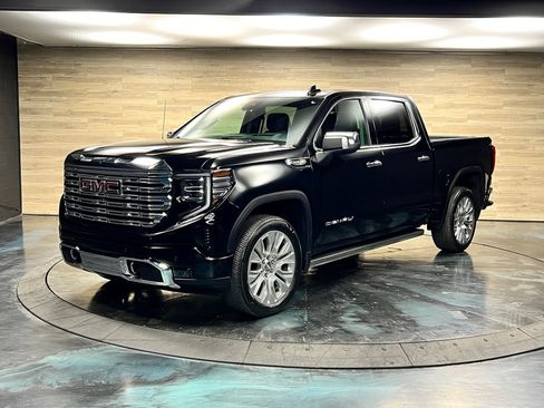 Used 2024 GMC Sierra 1500 Denali w/ Denali Reserve Package AWD/4WD image 5