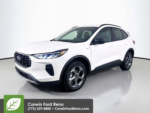 New 2026 Ford Escape ST-Line w/ Cold Weather Package AWD/4WD image 3