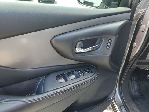 Used 2020 Nissan Murano SL w/ Cargo Package FWD image 20