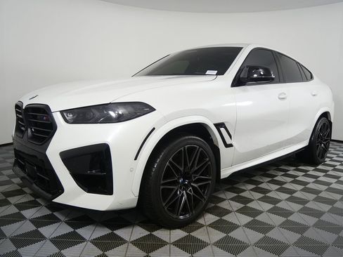 Certified 2025 BMW X6 M Competition w/ Executive Package image 9