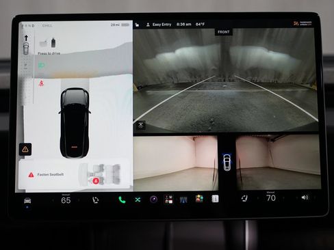 Used 2026 Tesla Model Y 2WD image 19