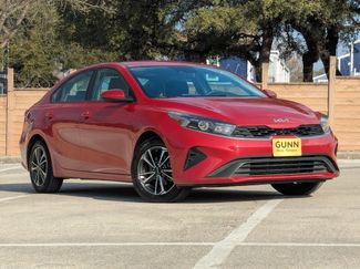 Used 2024 Kia Forte LXS video 2