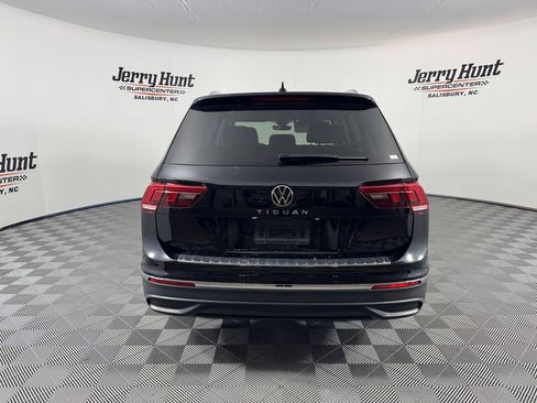 Used 2024 Volkswagen Tiguan Wolfsburg Edition image 10